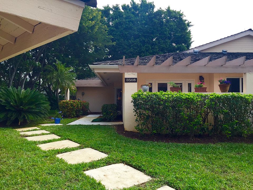 1st image of 3508 Freshwater Dr