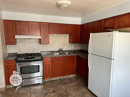Dunning Area Apts! Photo 1