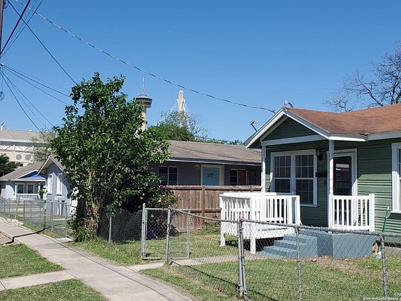 3rd image of 509 DAKOTA ST