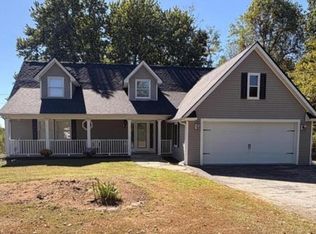855 Azbill Rd, McKee, KY 40447