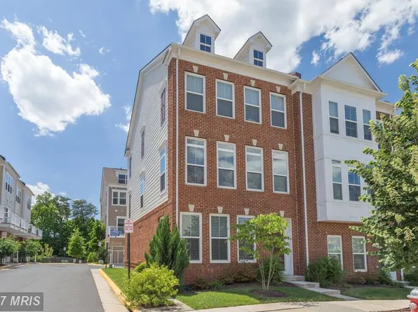 9475 Canonbury Sq, Fairfax, VA 22031
