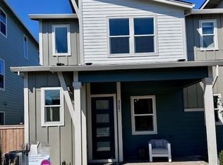 8283 SE Blanton St, Hillsboro, OR