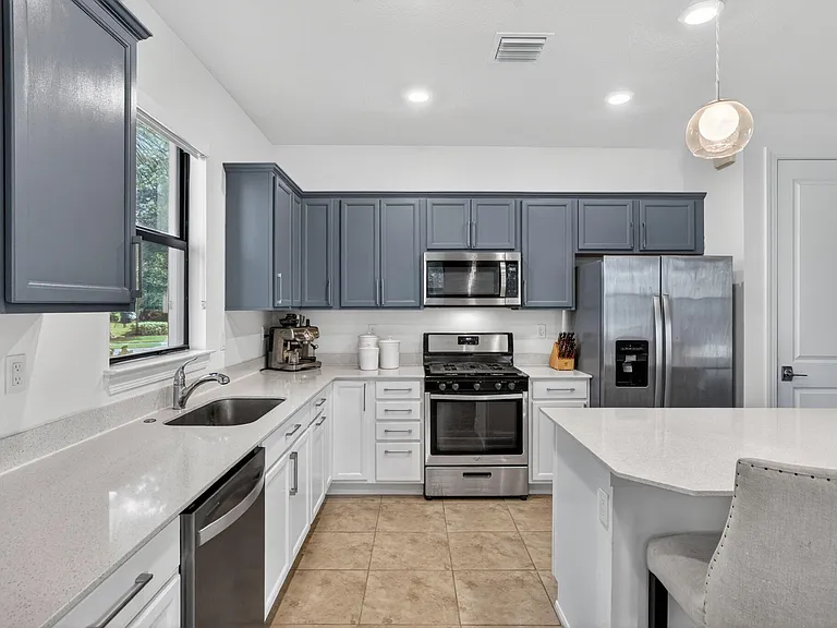 4651 Pinehurst Trl E — Photo 15