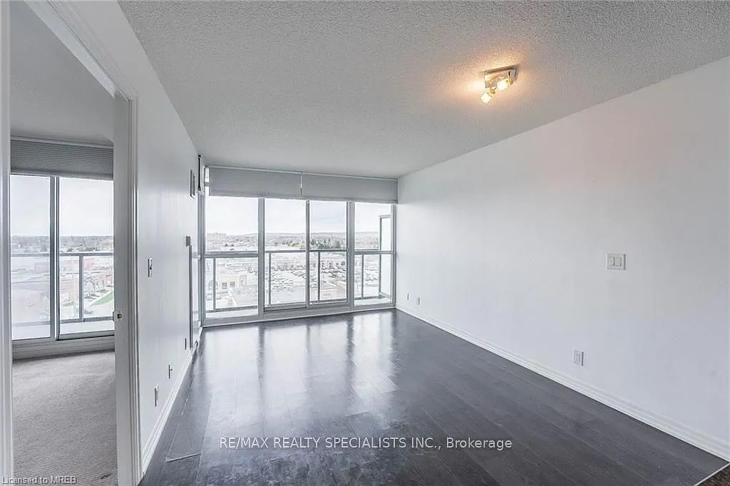 Building Photo - 1940 Ironstone Dr #705