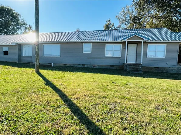 4902 Highway 81 S, Starr, SC 29684