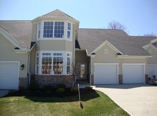 6592 Som Ct, Mayfield Village, OH 44143