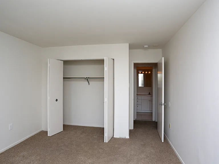 Belmont Heights — Photo 18