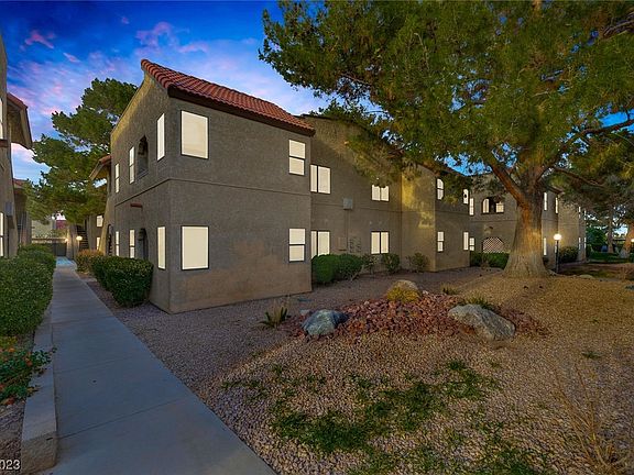 3rd image of 4740 Obannon Dr APT D