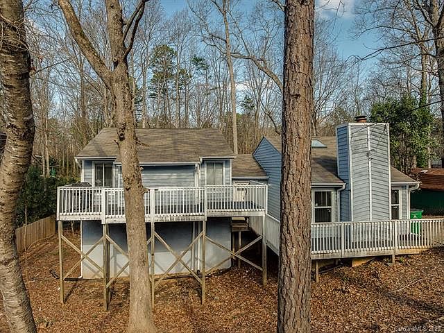 1st image of 7901 Briardale Dr