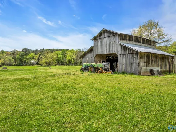 7.71 Old Big Cove Rd, Owens Cross Roads, AL 35763