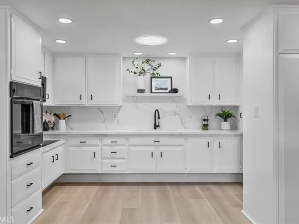1600 Northwood Rd #M11-275b, Seal Beach, CA 90740
