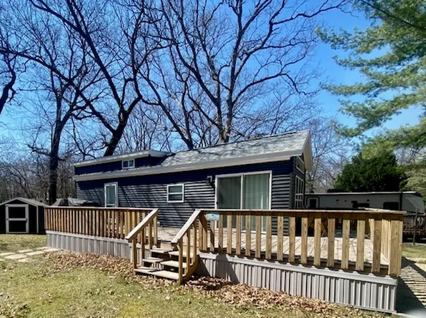 1/65 Woodhaven Dr E, Sublette, IL 61367