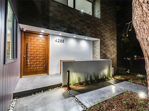 5th image of 4288 Bakman Ave
