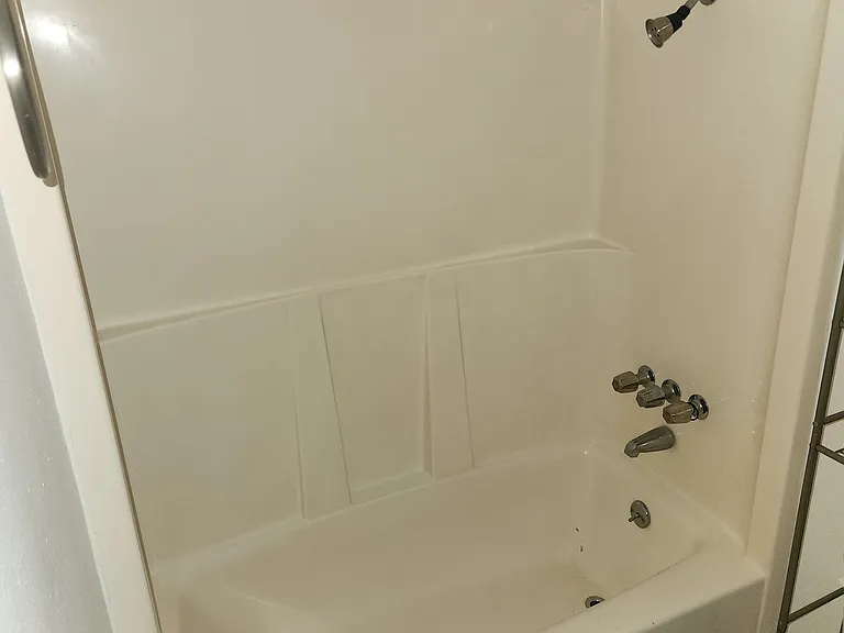 214 Mashell Ave S #4 — Photo 3