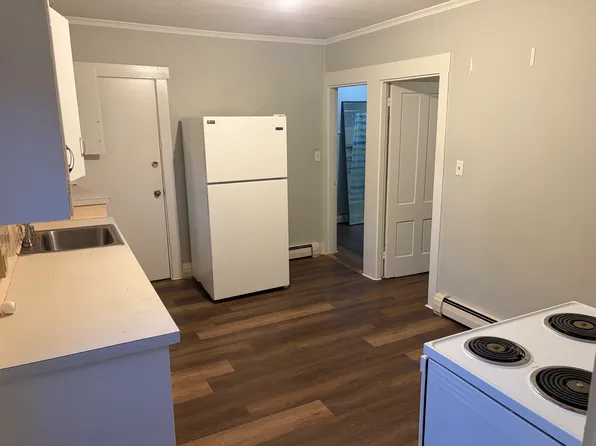 23 Drummond St #2L, Auburn, ME 04210