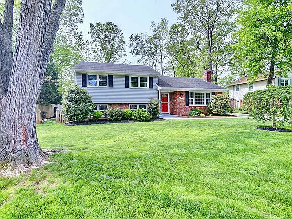 2nd image of 15003 Ponderlay Dr
