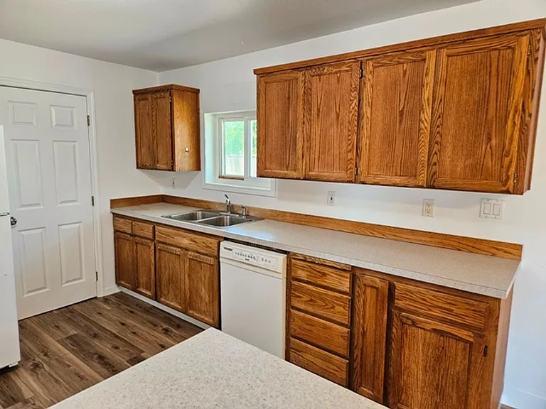 460 Talmadge Rd — Photo 4