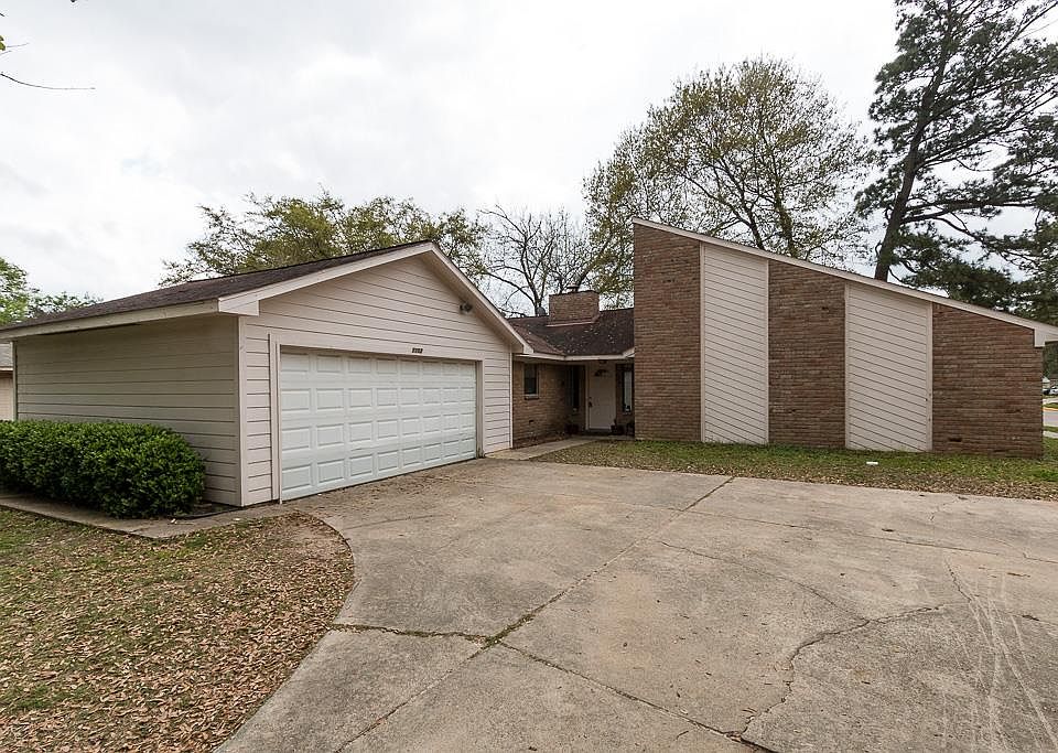 2nd image of 7102 Foxmar Ln