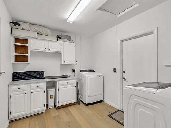 Laundry Room Cabinet