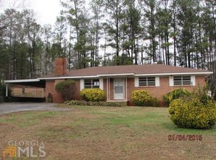 144 Cleveland Rd, Valley, AL 36854