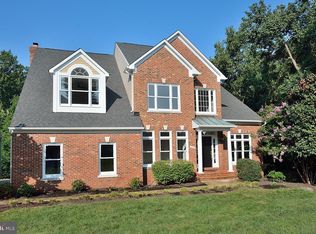 46441 Montgomery Pl, Sterling, VA 20165