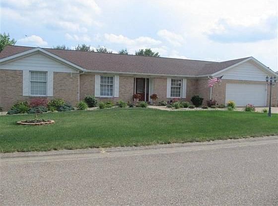 1st image of 181 Greentree Dr