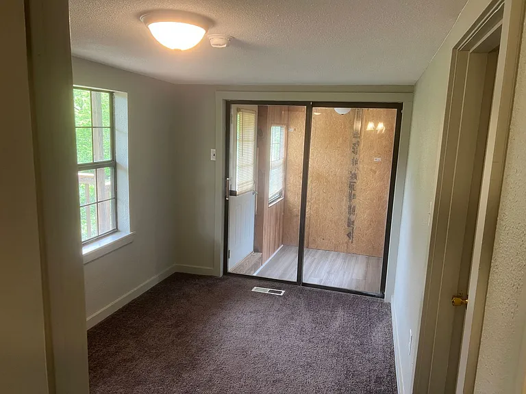 1012 Mineral St — Photo 14