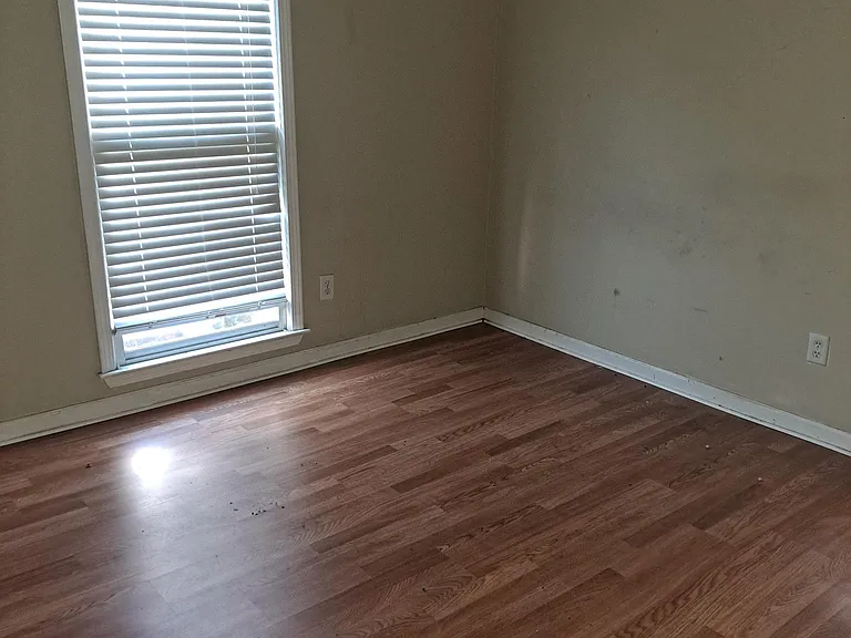214 Kiowa Ct — Photo 7