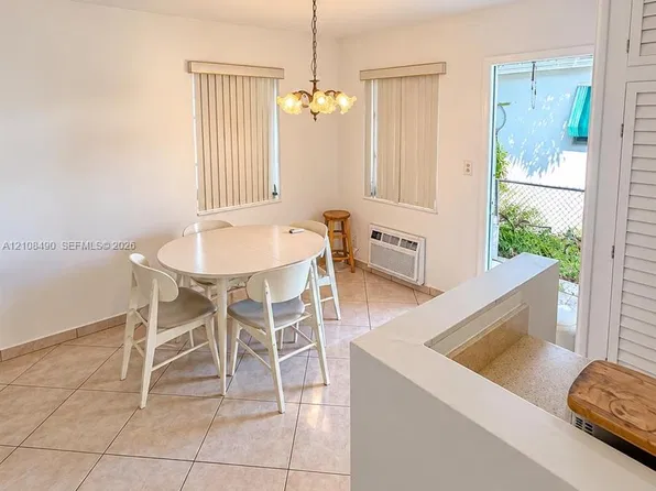 2317 Garfield St APT 3, Hollywood, FL 33020