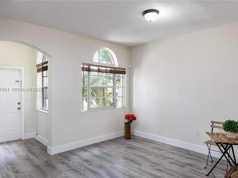 12722 SW 49th Ct #Townhouse 12722 — Photo 2