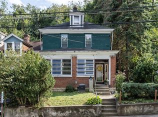 2802 Salisbury St, Pittsburgh, PA 15210