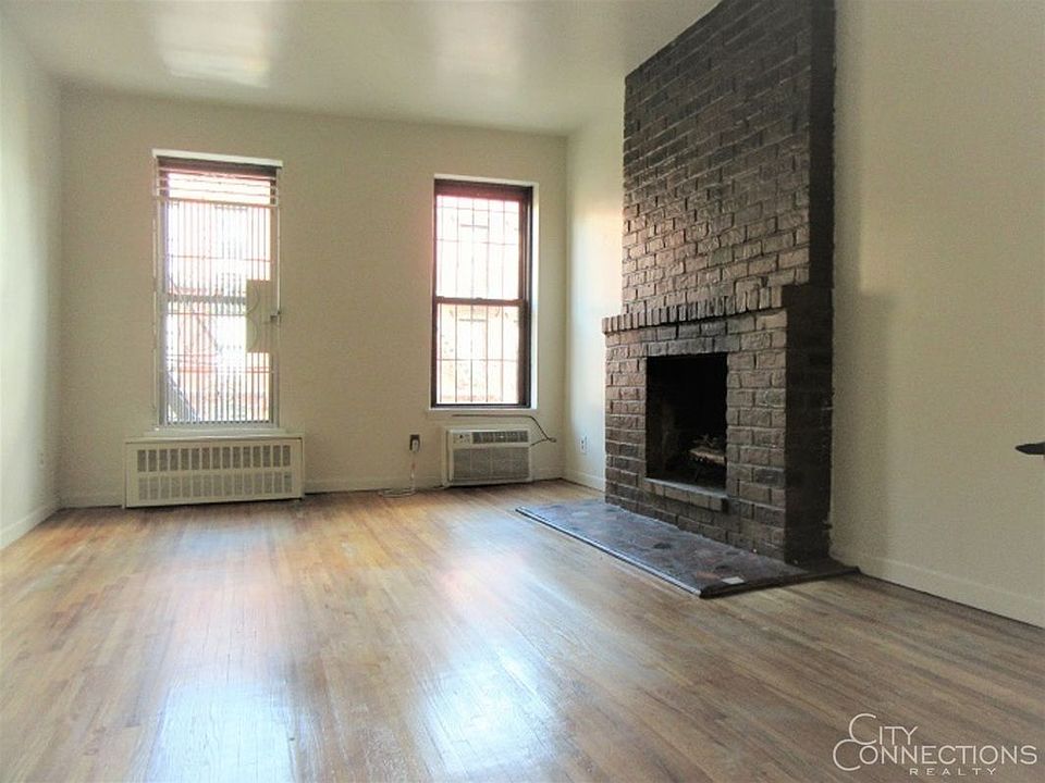 1st image of 444 W 46th St APT 3A