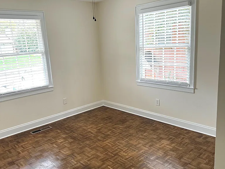 114 Scofield Rd — Photo 18