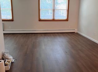 15050 20th Rd FLOOR 3, Whitestone, NY 11357