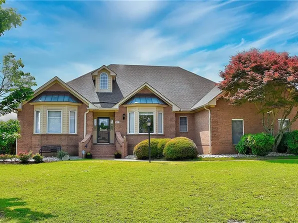 401 Muirfield, Smithfield, VA 23430