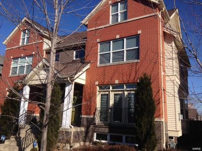4123-4127 Olive St, Saint Louis, MO, 63108