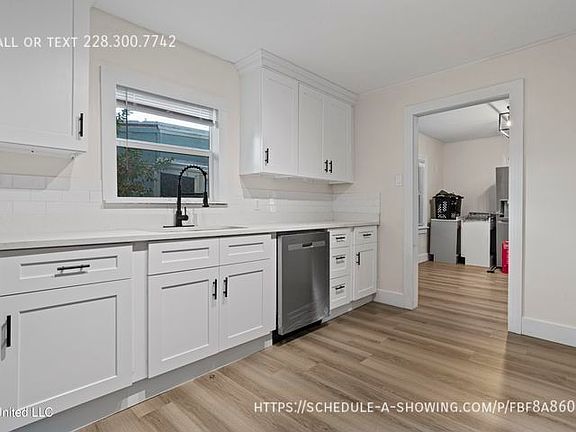 5th image of 222 Benachi Ave