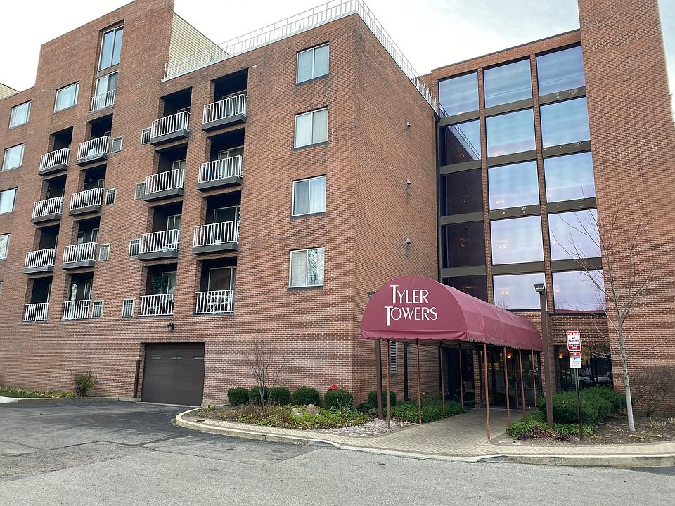 1st image of 1450 Plymouth Ln APT 211