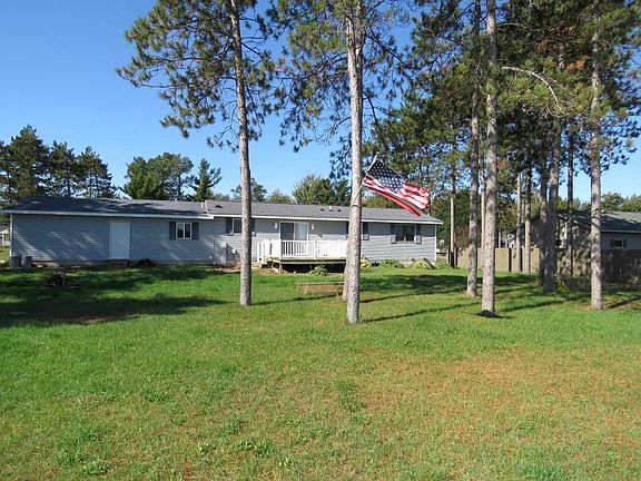 3rd image of 2020 E Breezewood Ct