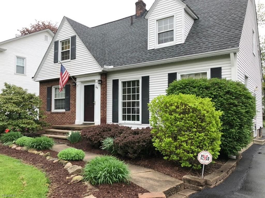 29 Castle Blvd, Akron, OH 44313 Zillow