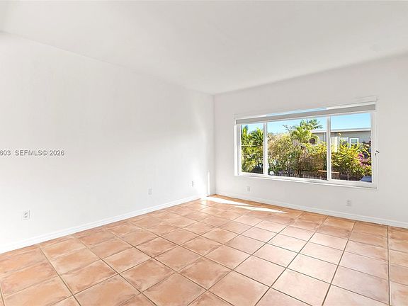 4th image of 1925 Calais Dr APT 6