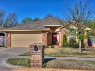3012 Woodcrest Creek Dr, Norman, OK 73071