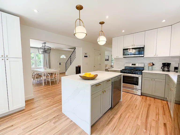61 Hog Creek Rd — Photo 13