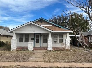 518 N Hudson St, Altus, OK 73521