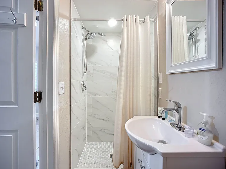 2424 Whippoorwill Cir #2 — Photo 22