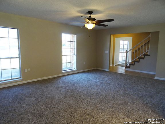 5th image of 16515 Cypress Park St
