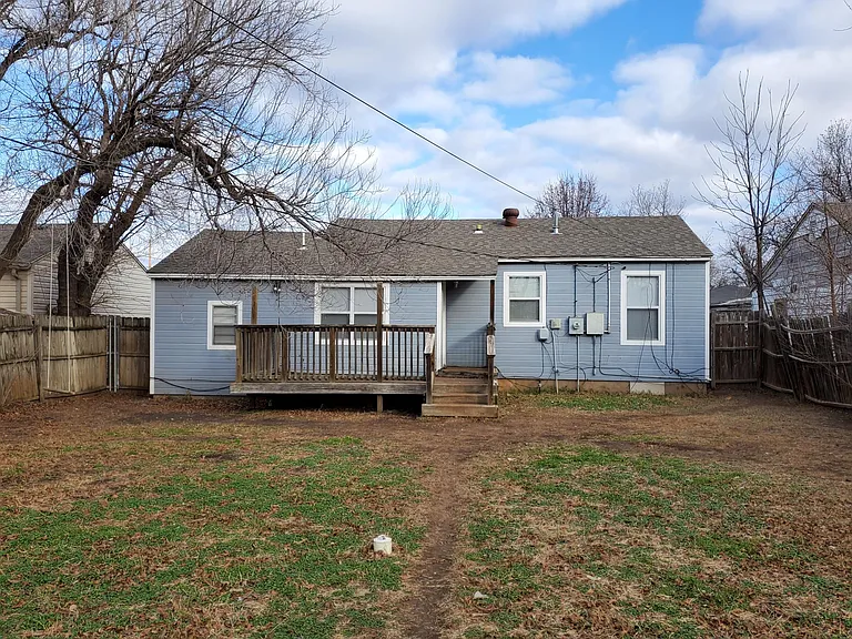 1414 NW Lincoln Ave — Photo 40
