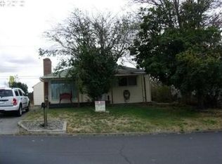 762 SW 28th St, Pendleton, OR 97801