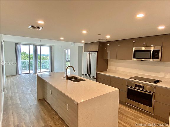 3rd image of 13800 Highlands Dr #509