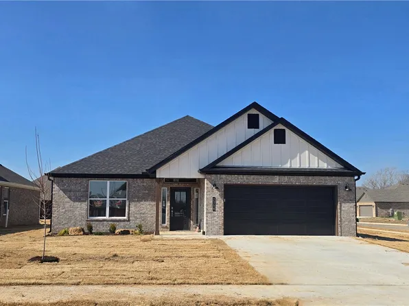 2308 N Zane St, Siloam Springs, AR 72761